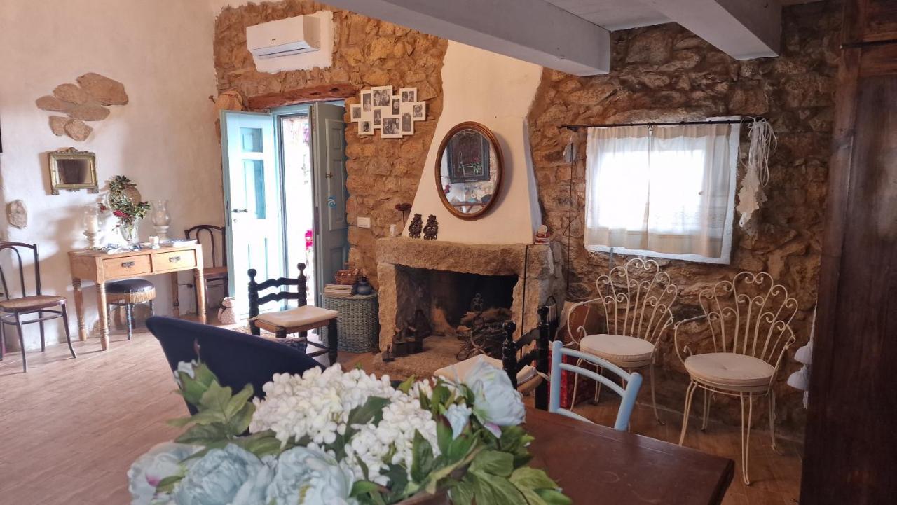 Rifugio Monte Pino Βίλα Telti Εξωτερικό φωτογραφία